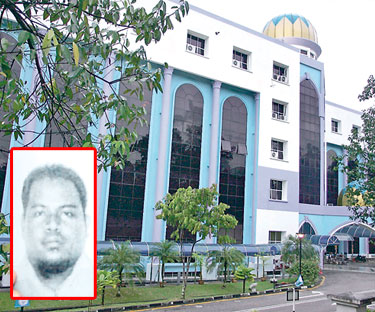 Polis Cari Amil Gagal Serah Kutipan Zakat Dunia Itu