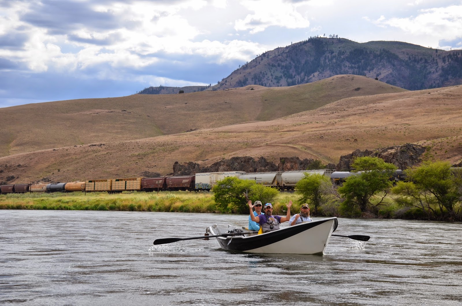 Deschutes River Salmon Fly Report May 2015 Water Time Outfitters
