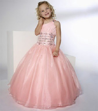 2015yazmodasi 2015yazmodelleri 2015yazrenkleri 2015kismodasi 2014 Cocuk Abiye Elbise Modelleri 2013 2014 Sonbahar Kis Cocuk Abiye Elbise Gelinlik Modelleri