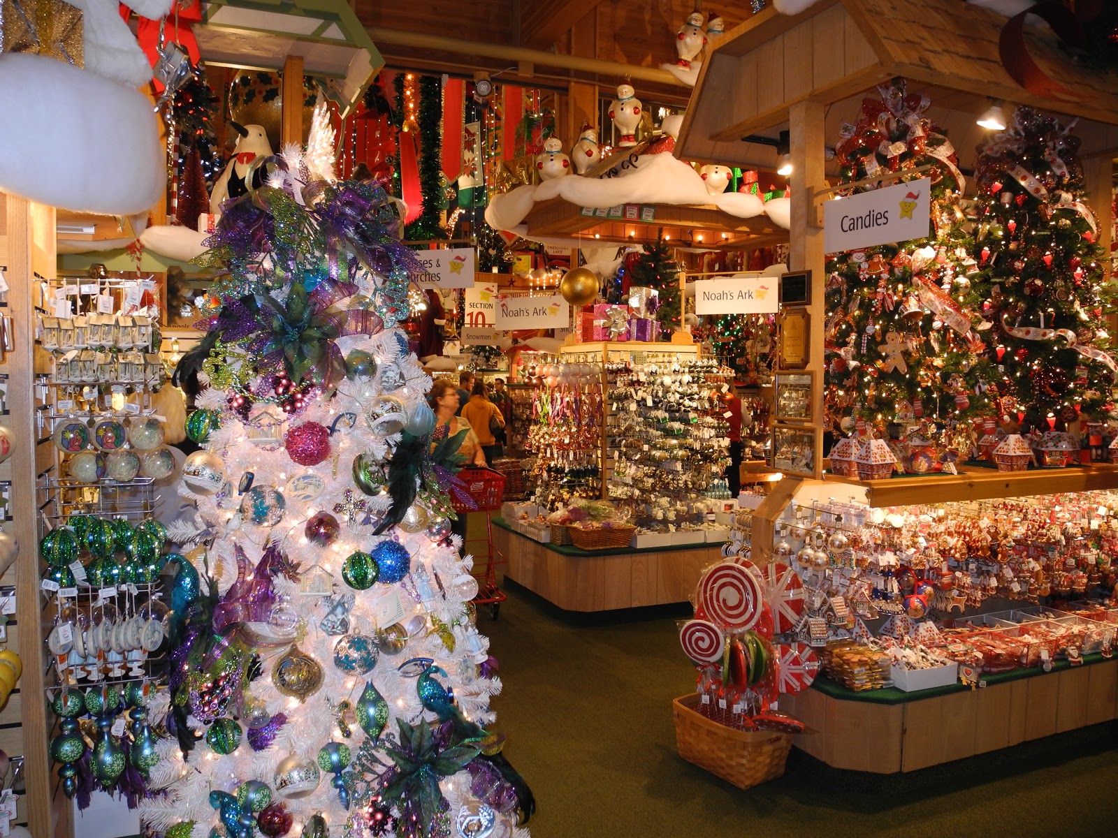 MY AMERICAN DREAM 2012/2013: Frankenmuth, Christmasstore, Soccer