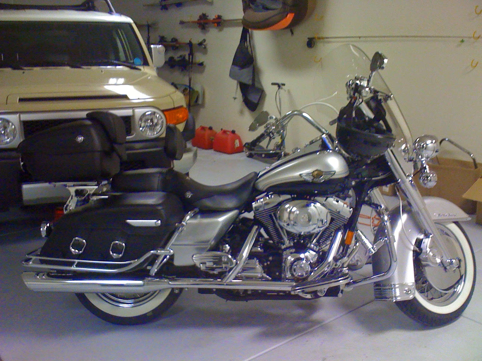 Vultures Motorcycle Club Road King