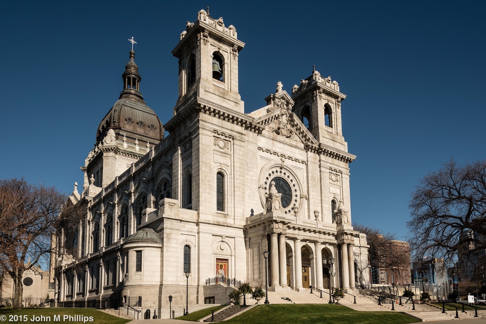 SKEPTIC PHOTO BASILICA OF ST. MARY, MINNEAPOLIS