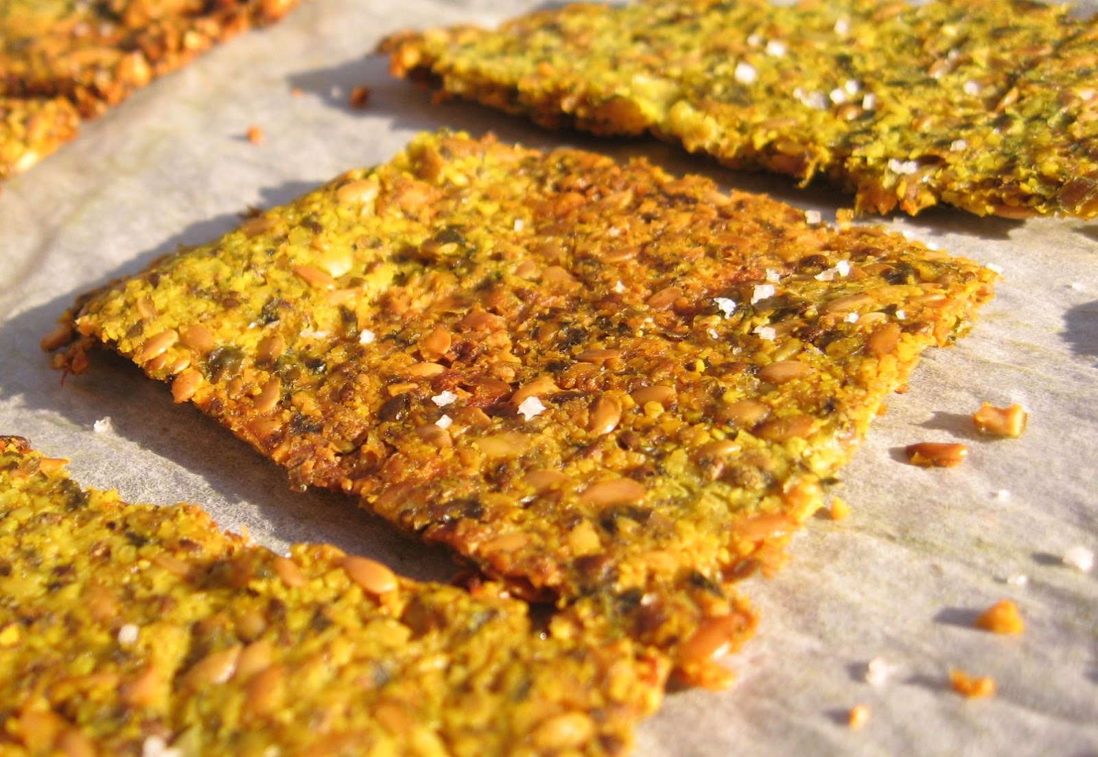 Food Free Food! Linseed Pumpkin seed crackers!