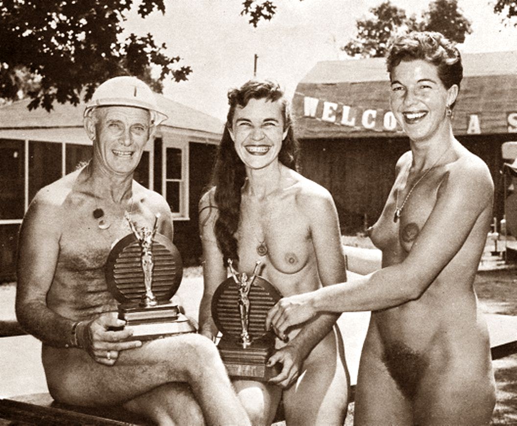 Vintage Nudist Camp Women Nude
