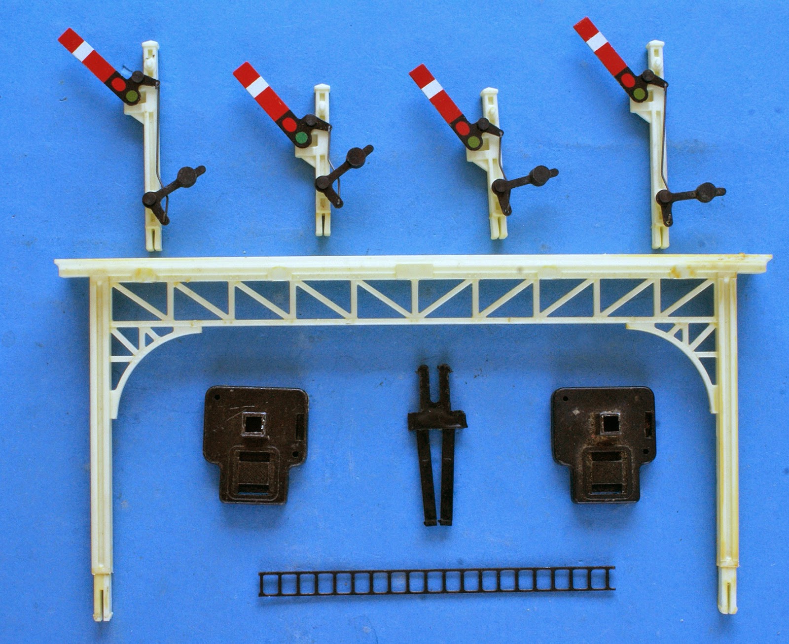 Lakeland Railway Hornby Signal Gantry