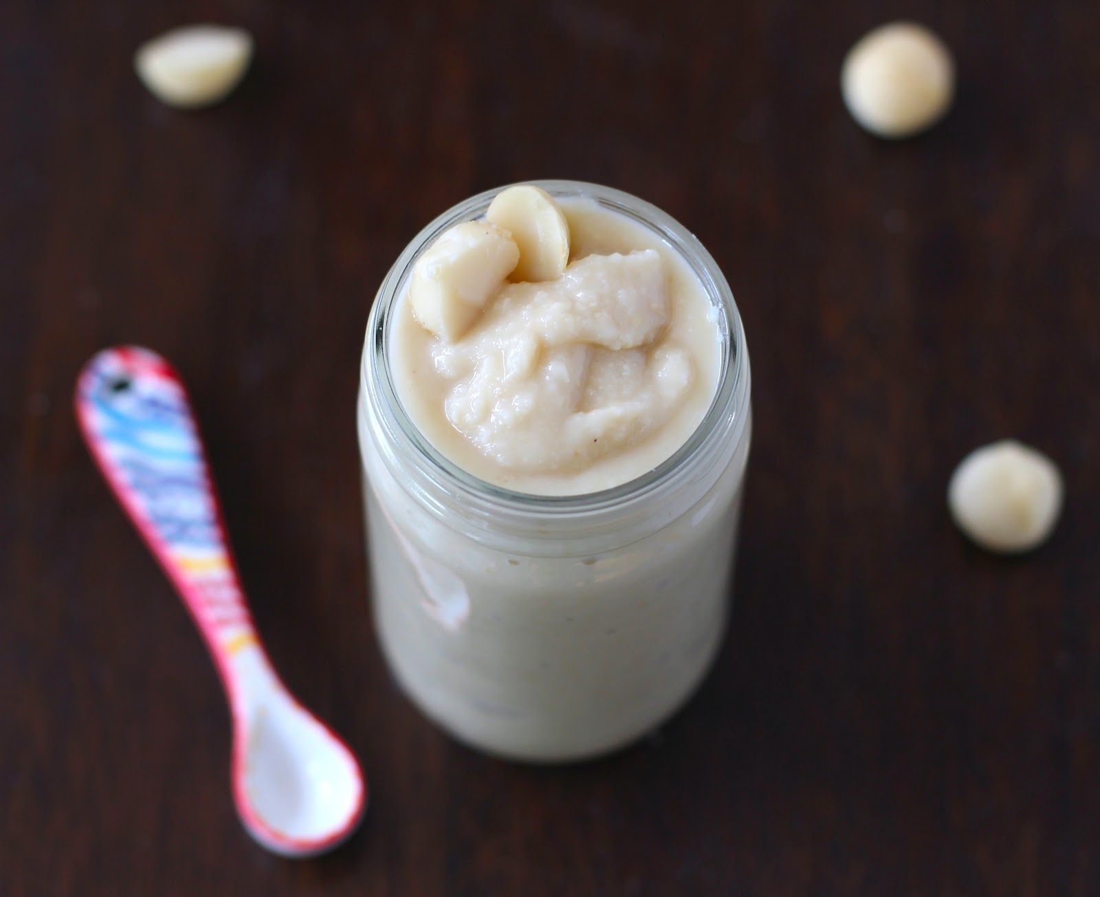 Healthy Homemade Macadamia Butter (sugar free, vegan)