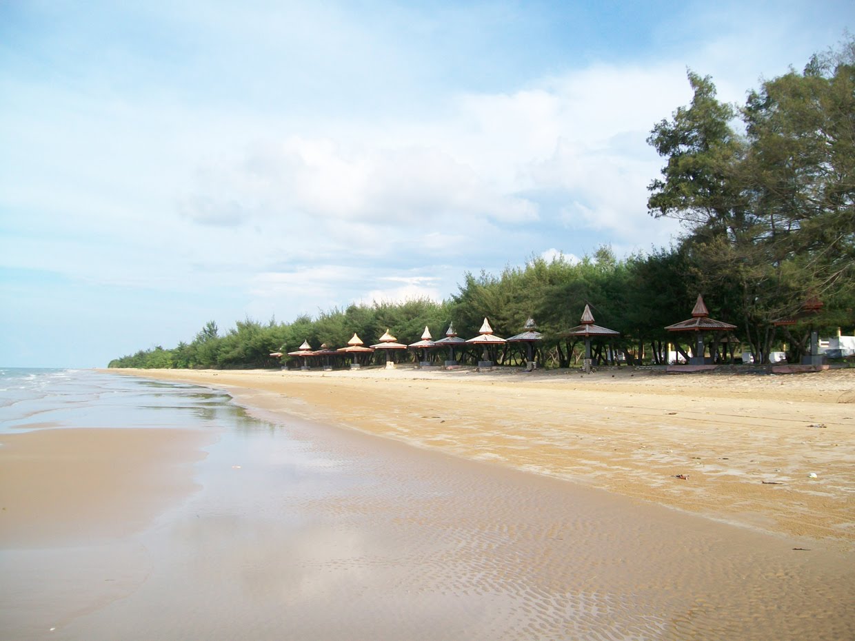 Wisata Pantai Lombang Sumenep, Madura Pariwisata Indonesia