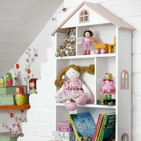 girls toy shelf