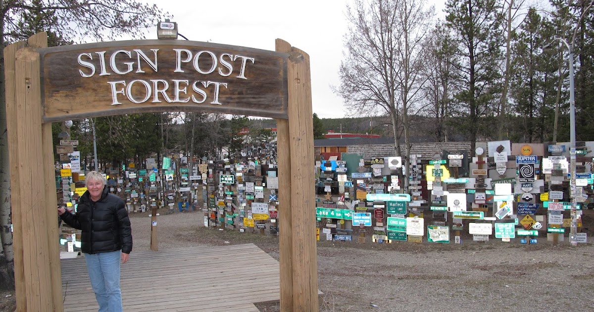 who is christina el mousa dating