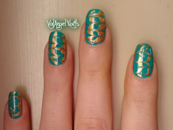 Green and Gold Military Nails - wide 4