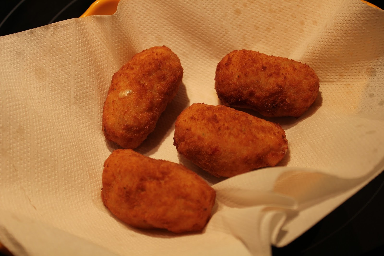 Mi puchero Croquetas de atun fresco y huevo duro o DiaDeLaCroqueta