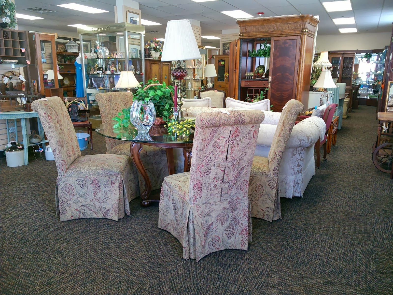 Treasure House of Glen Ellyn