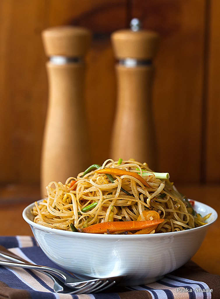 PaakaShaale Curried rice noodles