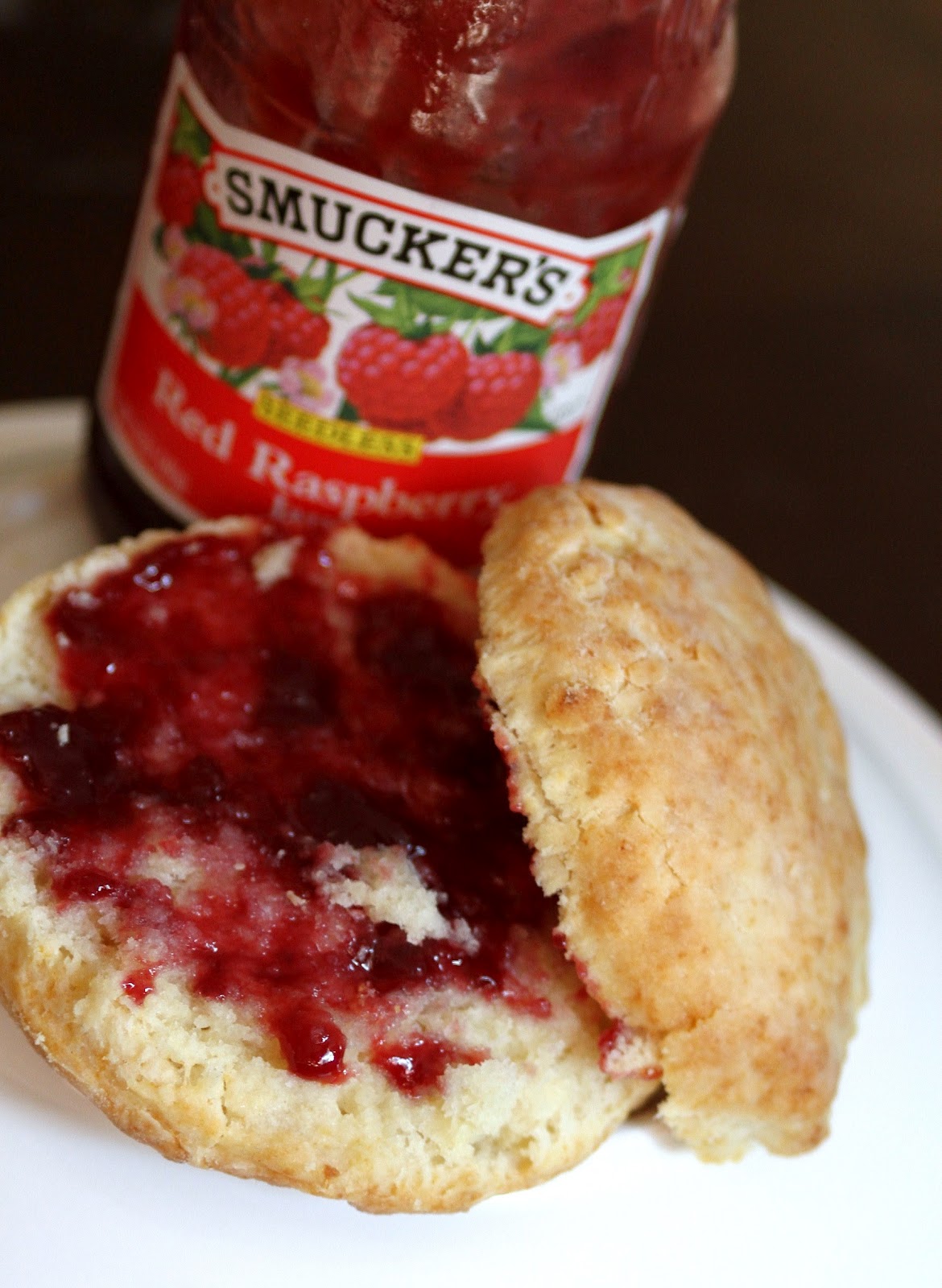Baker Homemaker Heavy Cream Biscuits
