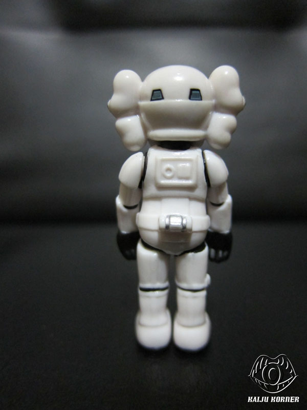 KAWS x STAR WARS  Mini Figure Set of 2 –