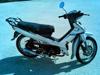 "Πωλείται παπί Yamaha Cripton σε πολύ καλή τιμή" "Πωλείται παπί Yamaha Cripton σε πολύ καλή τιμή"