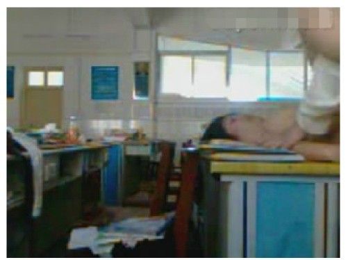 Video clip sex đôi sinh viên 9X quan hệ tình dục trên bàn học