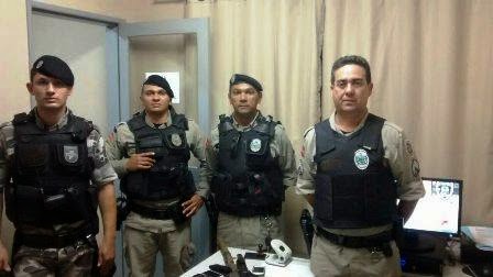 Acusados de formação de quadrilha são presos com arma de fogo em Barra de Santa Rosa