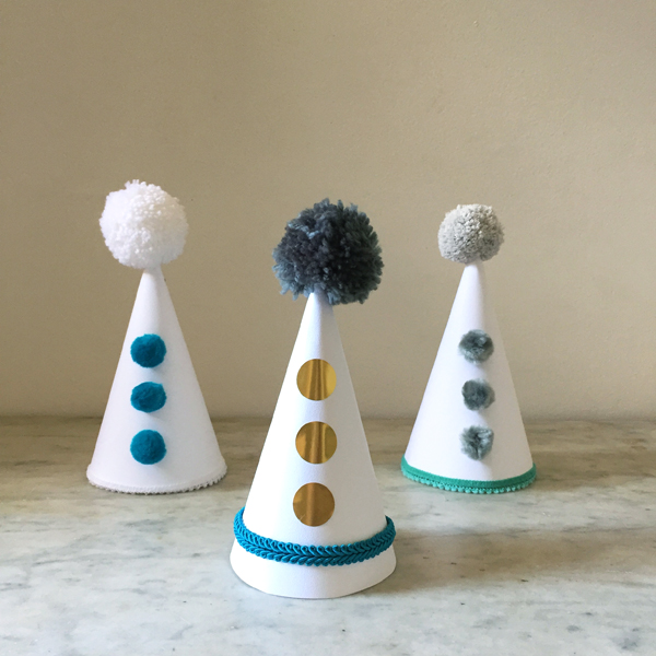 THE INDIGO CREW Creative living with kids POM POM PARTY HATS