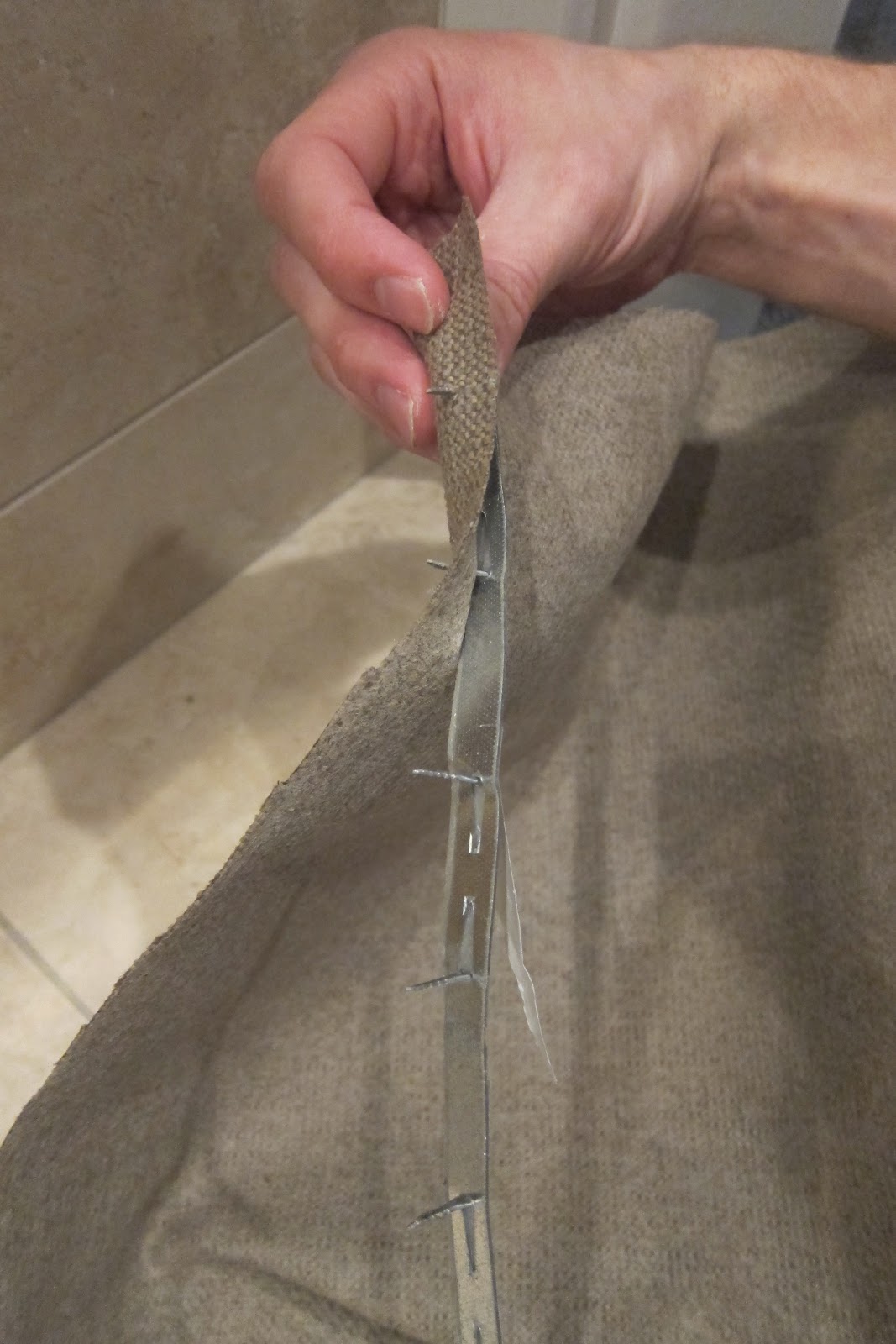 do it yourself divas DIY Strip Fabric From a Couch and Reupholster It