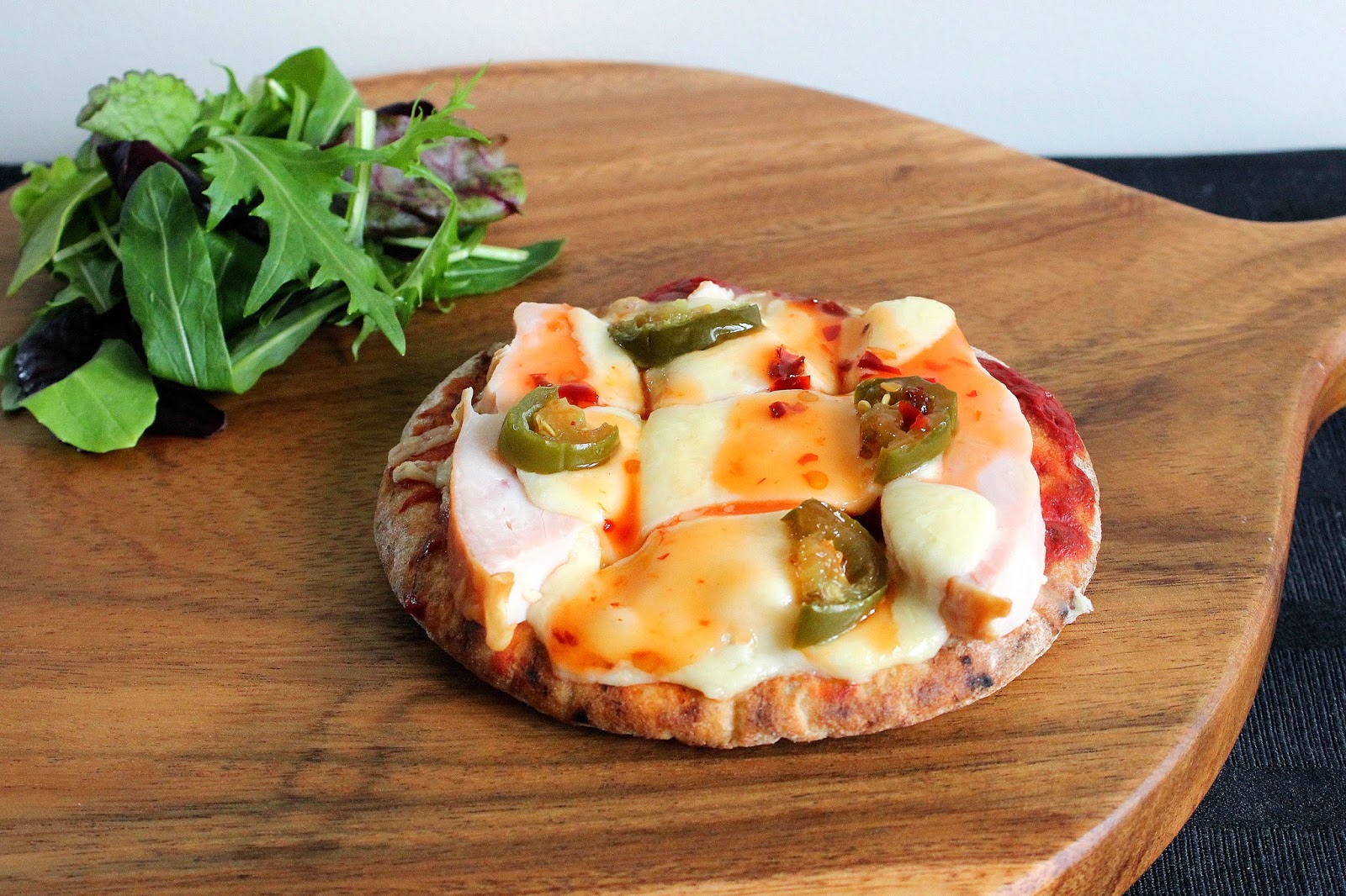 PicNic Chili Chicken Pita Bread Pizzas