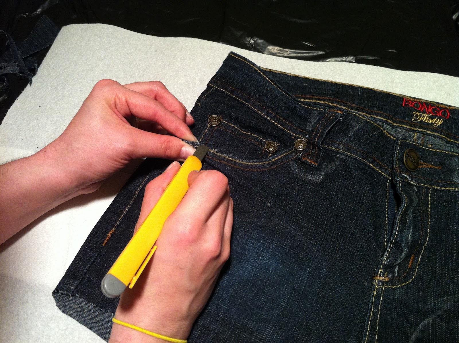 Ivy & Me Apparel How to make distressed jean shorts