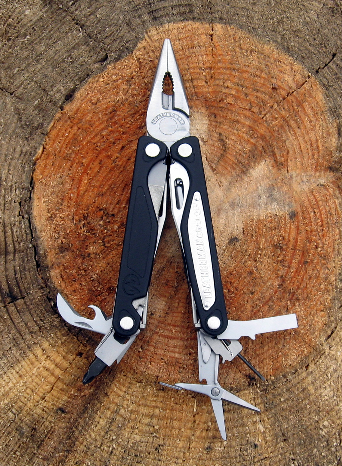 Rocky Mountain Bushcraft REVIEW Leatherman Charge AL MultiTool for