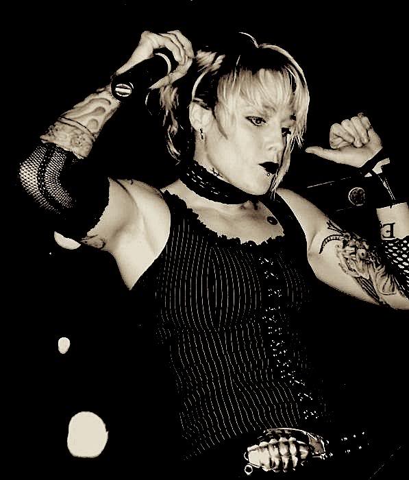 Metal Diva: Get this Look: Otep Shamaya c. 2008