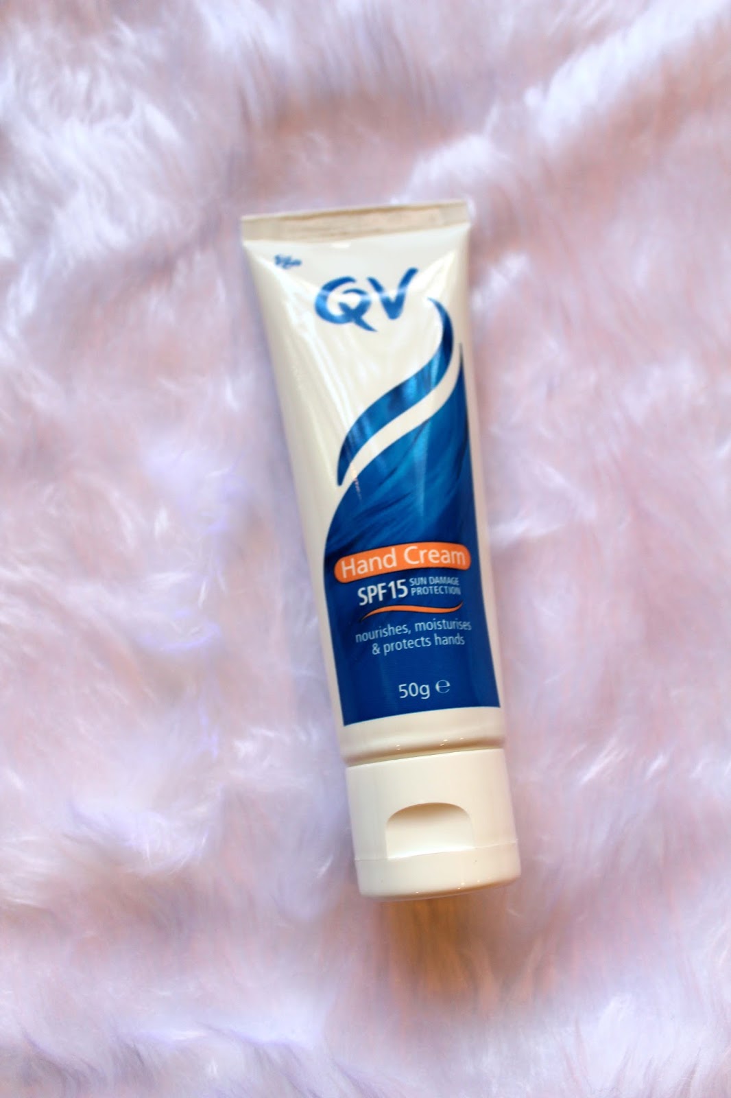 Review QV Shower Milk and Hand Cream