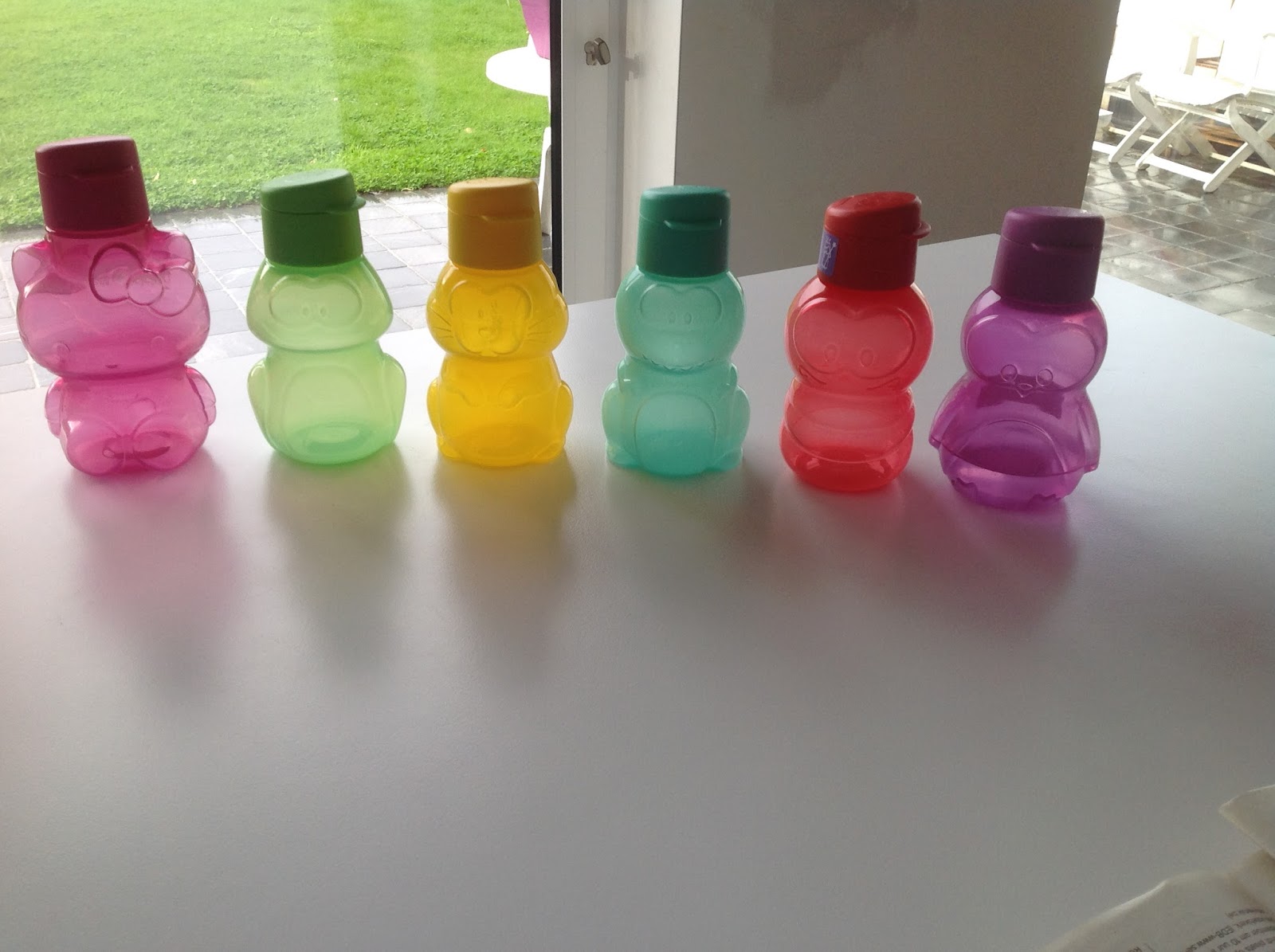 Tupperware Hello Kitty Gourde Keuken Tupperware 2dehands