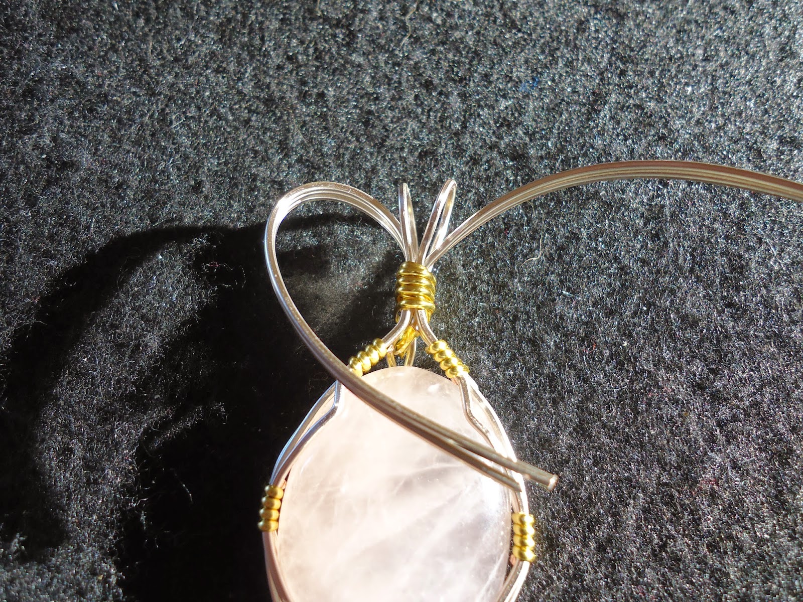 Wire Wrapping How To Complete the Wire Wrapped Pendant Bail