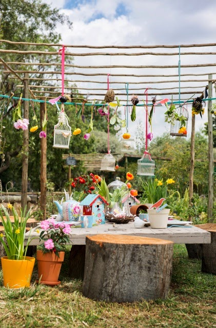 FOR GOOD TIMES - Bird Breakfast Decor