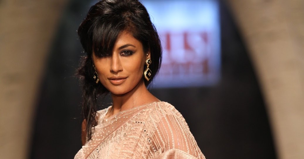 Celebrity Wallpapers, Video Songs,Hot Movie Clips: Chitrangada Singh Hot