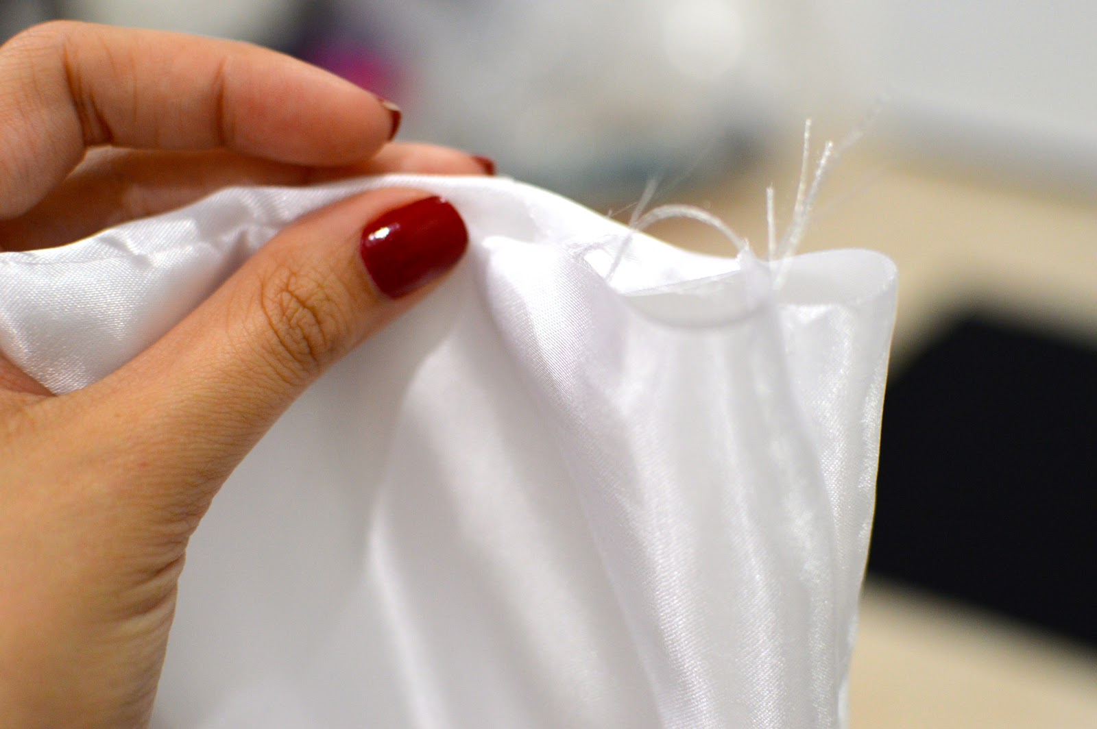 DIY Bow Pillow Brush Etiquette