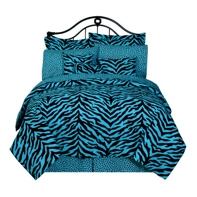 Bedspreads Sets  Teenage Girls on Collection By Karin Maki Bedding Brings A Wild New Look To The Teen