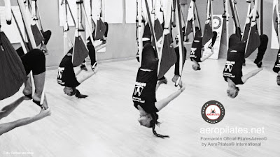 Foto: #RafaelMartinez, creador métodos #AeroPilates ® #AeroYoga ®, #Formación Oficial , #Cursos, Diploma homologado internacionalemente en #YogaAereo y #PilatesAereo ( #AerialYoga #AerialPilates )
