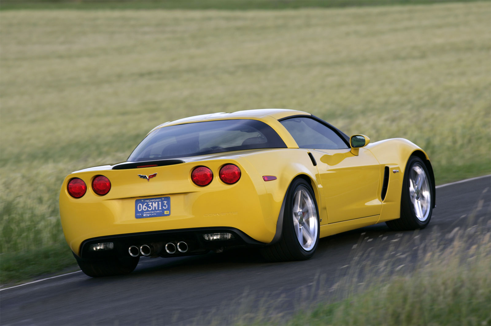 Corvette stingray chevrolet chevy blue laguna car occasion sting sports orange z06 green specs colors cars zr1 ever baby edition Auto Blog: Chevrolet Corvette Z06 fotos e Wallpaper