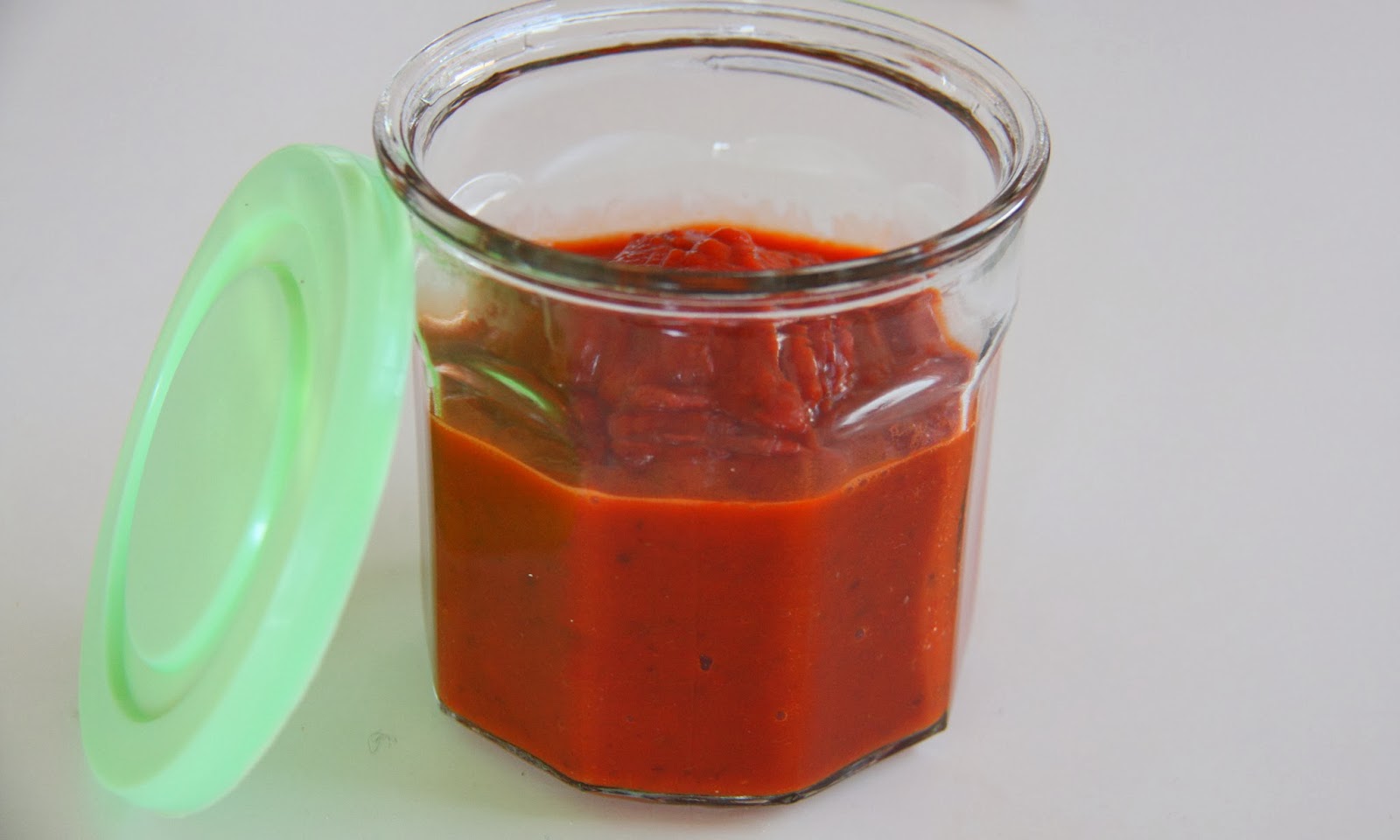 Mor Med Mere Hjemmelavet ketchup uden sukker