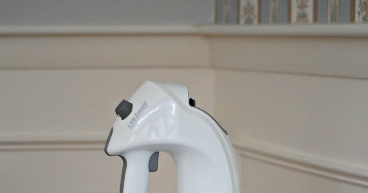 Cookie Crumbs & Sawdust {how to} strip wallpaper