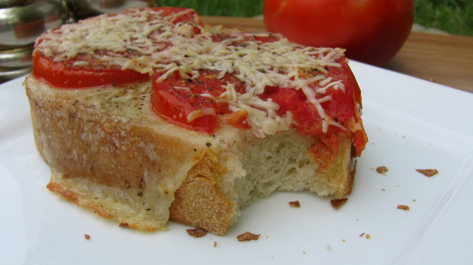 Sprinkle Some Sunshine! summertime tomato sandwich party!