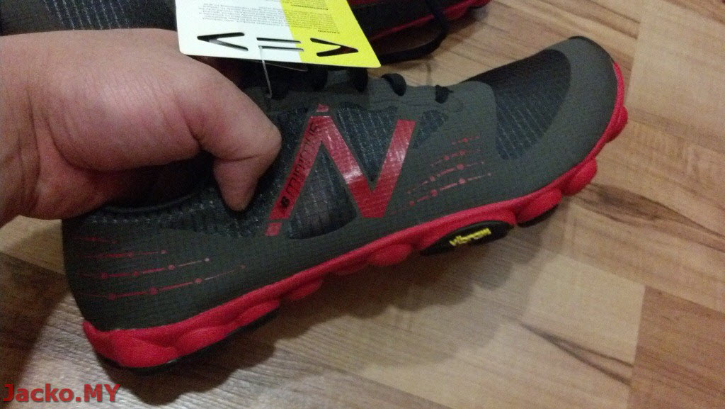 Jacko.MY New Balance + Vibram Minimus Trail Running Shoe