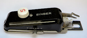 Vintage Singer Buttonholer Tool