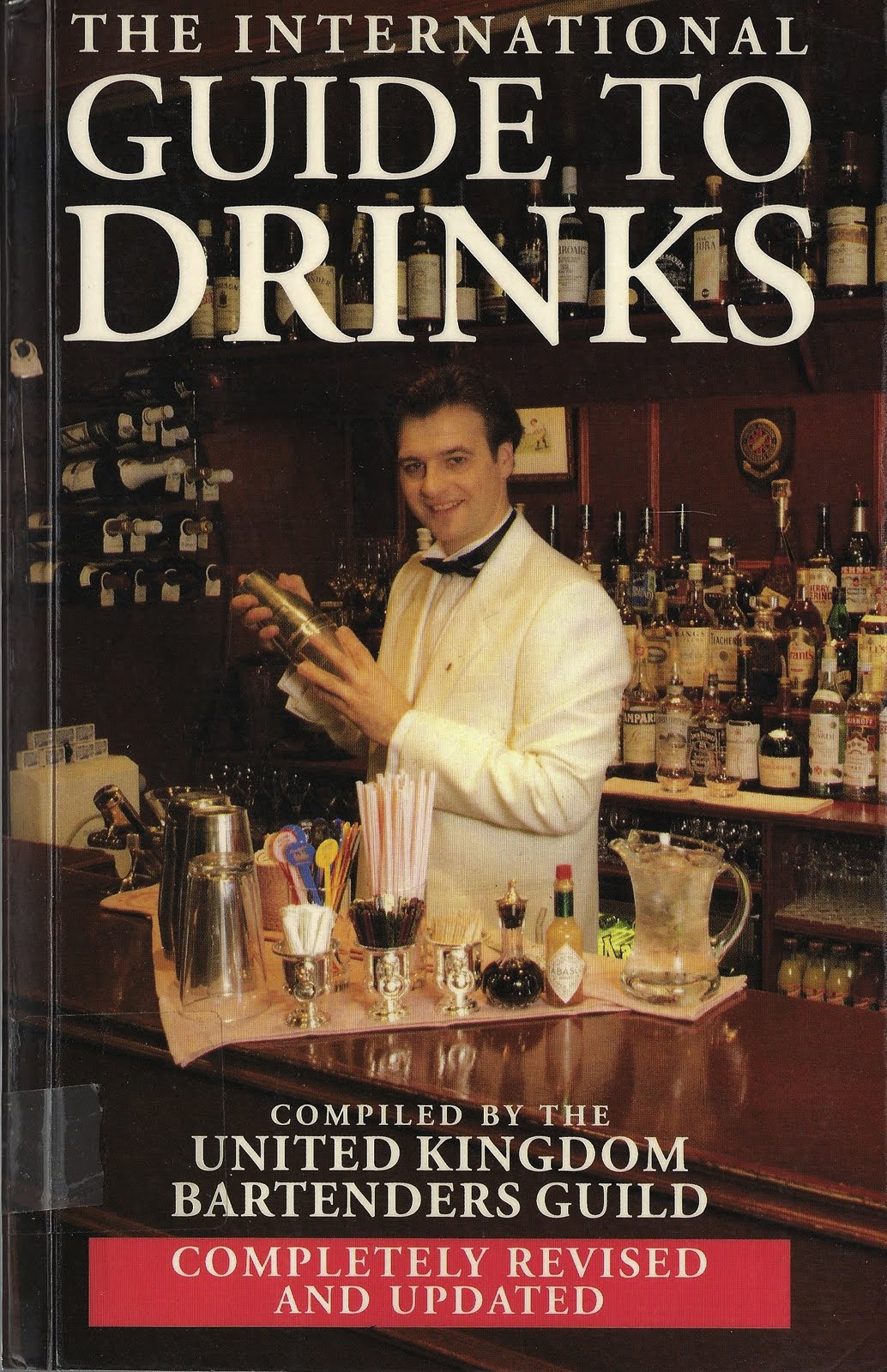 Professional Bartenders Mixology Book [COCKTAIL RECIPES] by TIANO