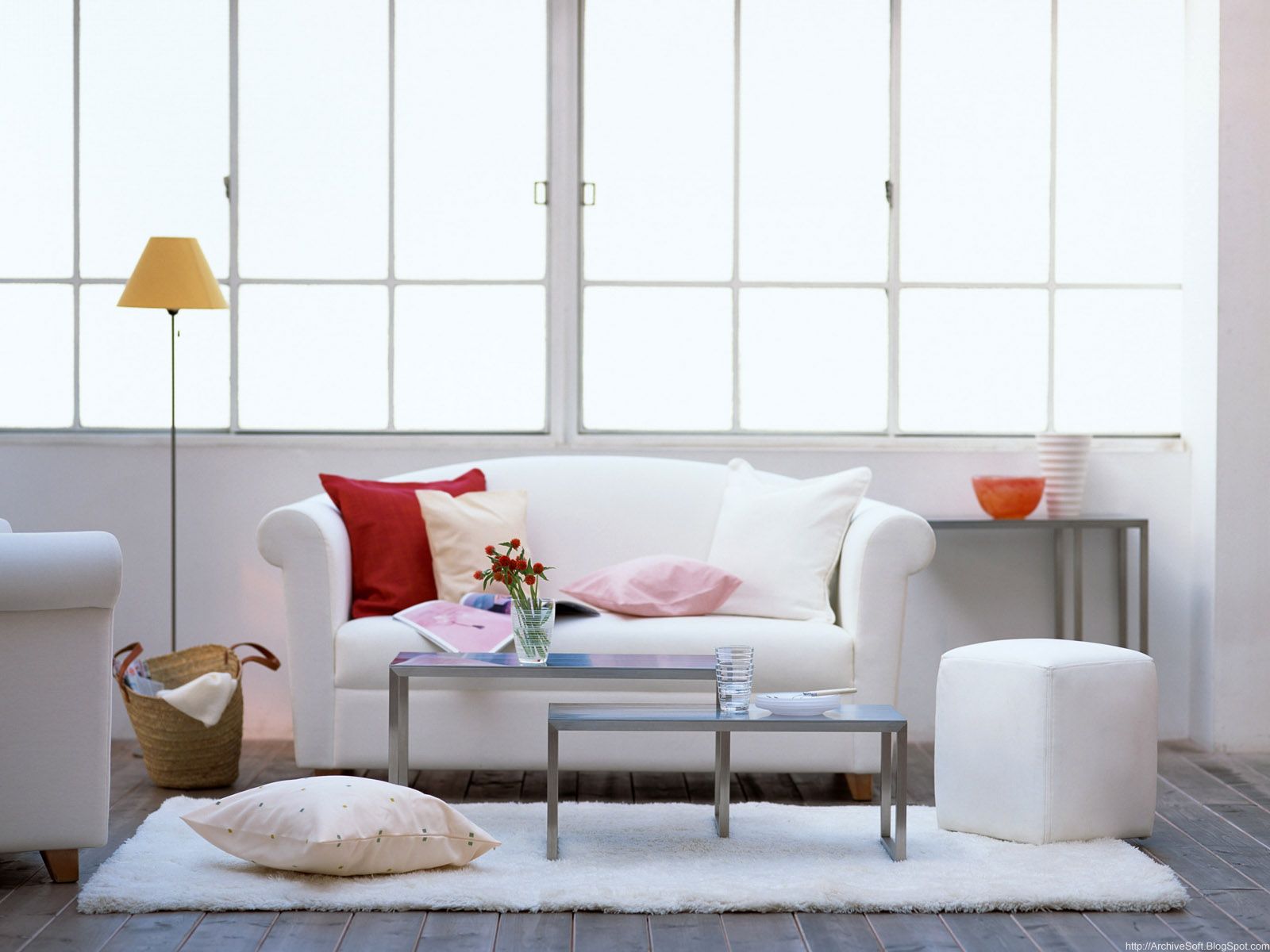 http://2.bp.blogspot.com/-Zq-wgW9Ddyc/T4wejCWQBdI/AAAAAAAAAyQ/_FA0i8GViCY/s1600/white-home-interior-wallpaper.jpg