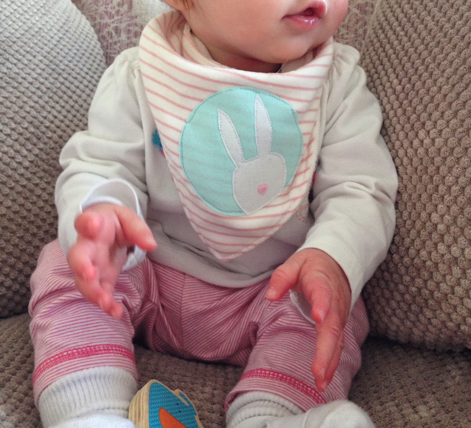 Bundles and Buttons How to use Bondaweb Photo tutorial