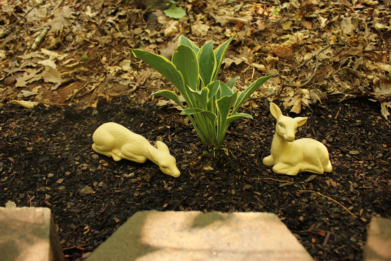 *The Handcrafted Life* Vintage Ceramic Deer