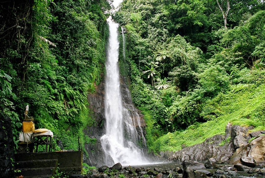 5 Air Terjun di Bali yang Punya Pesona Magis