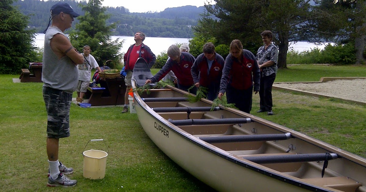 Sunshine Coast Pulling Together Canoe Journey 2011 Blessing the Canoes