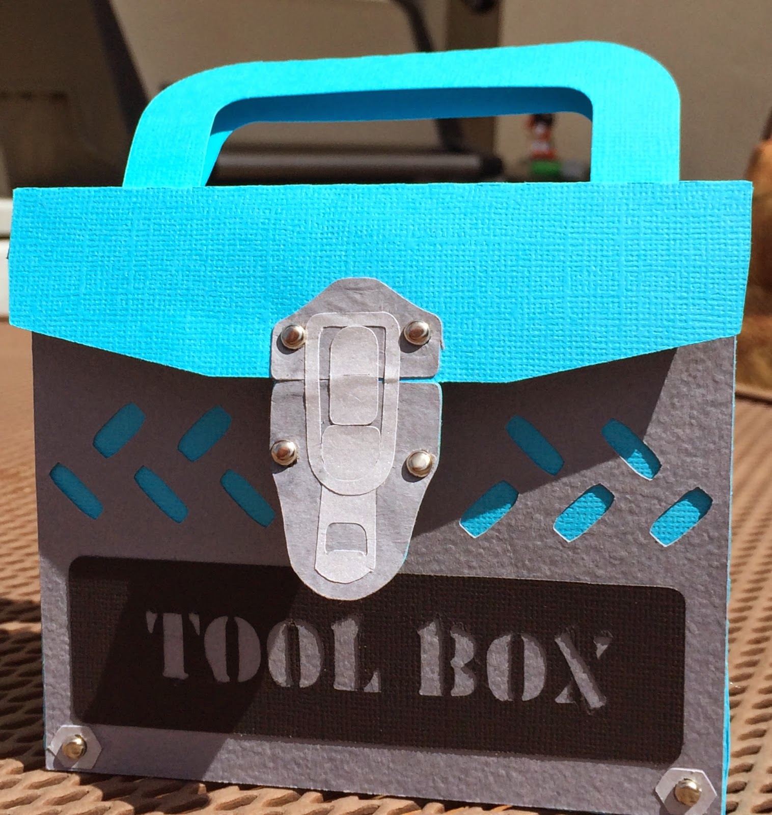 3 under 3 and more Father's Day Treat Holders