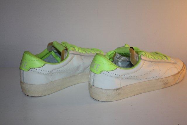 nike tennis classic vintage